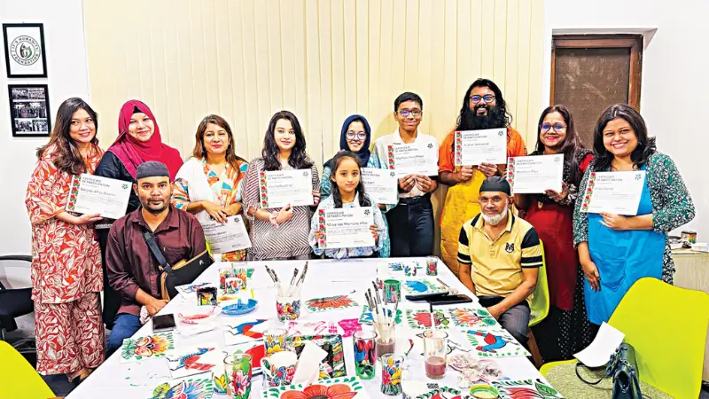 Spreading Colours and Joy: Protibha hosts rickshaw-art workshop